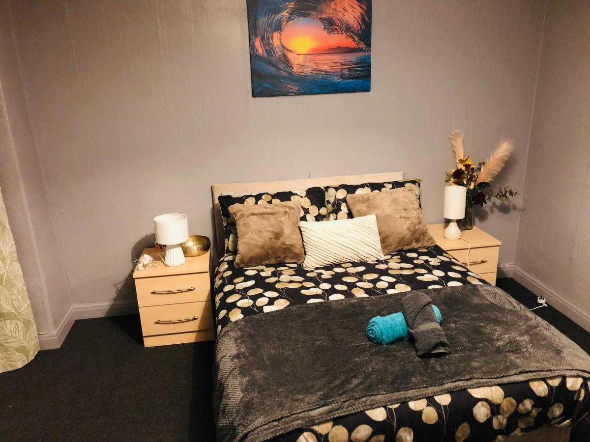 Handsworth Home - 2 Bedroomed Шефилд Екстериор снимка