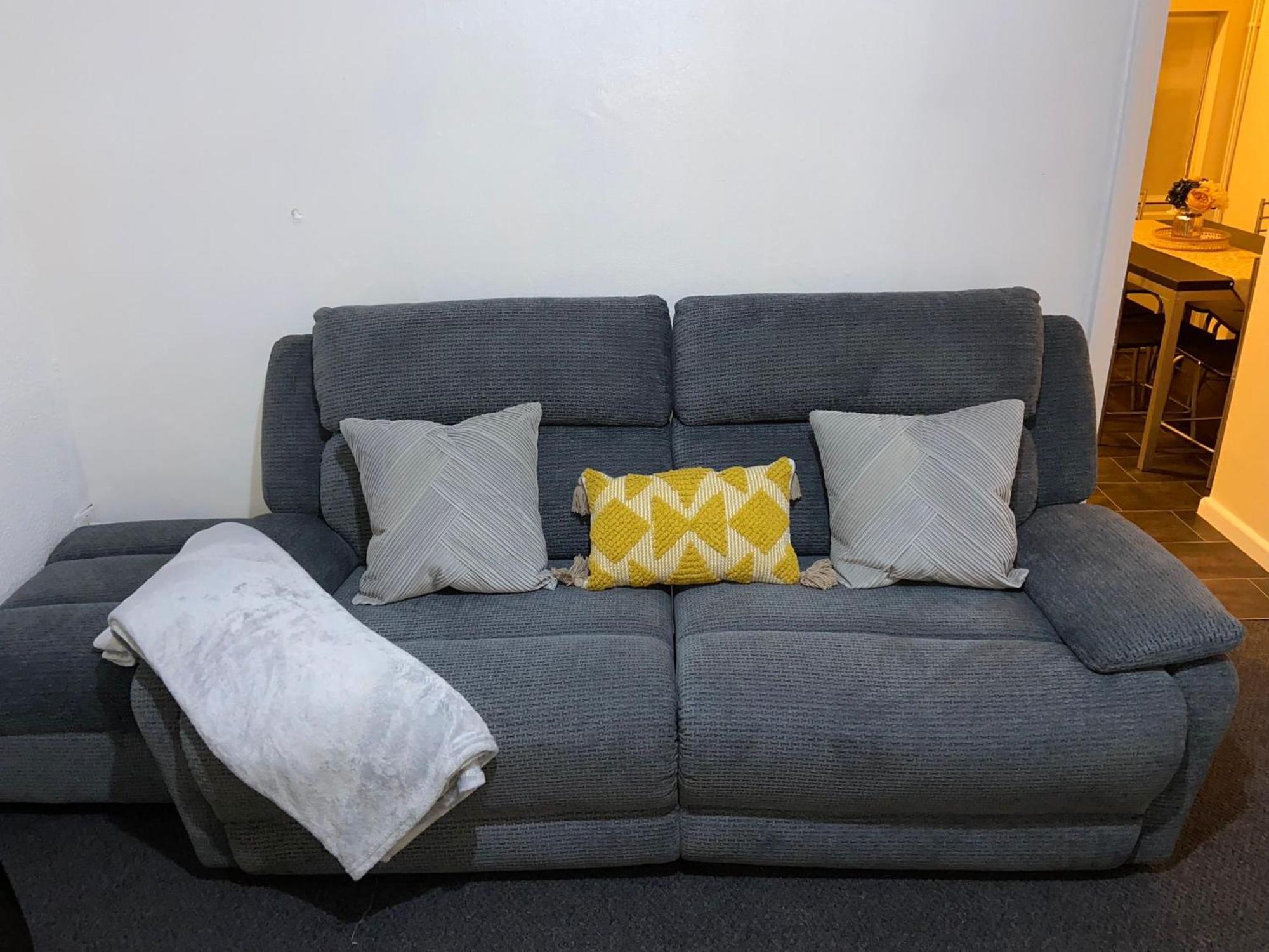 Handsworth Home - 2 Bedroomed Шефилд Екстериор снимка